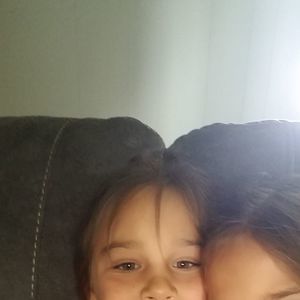 Meet your Posher, Lois